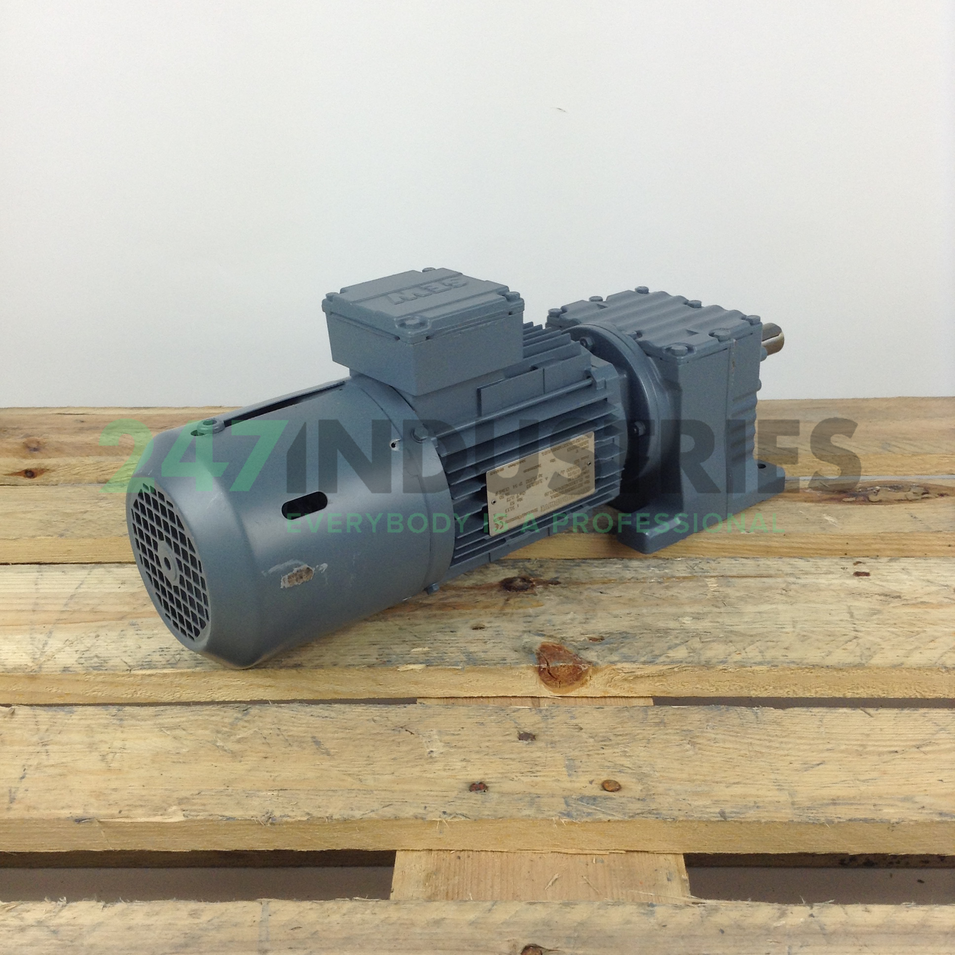 R27DT80N4/TH/ES1A SEW-EURODRIVE Image 3