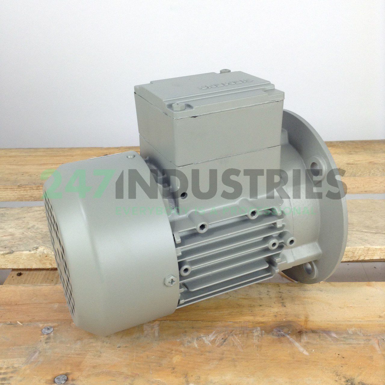 1LE1002-0BA32-2FA4 Siemens Image 4