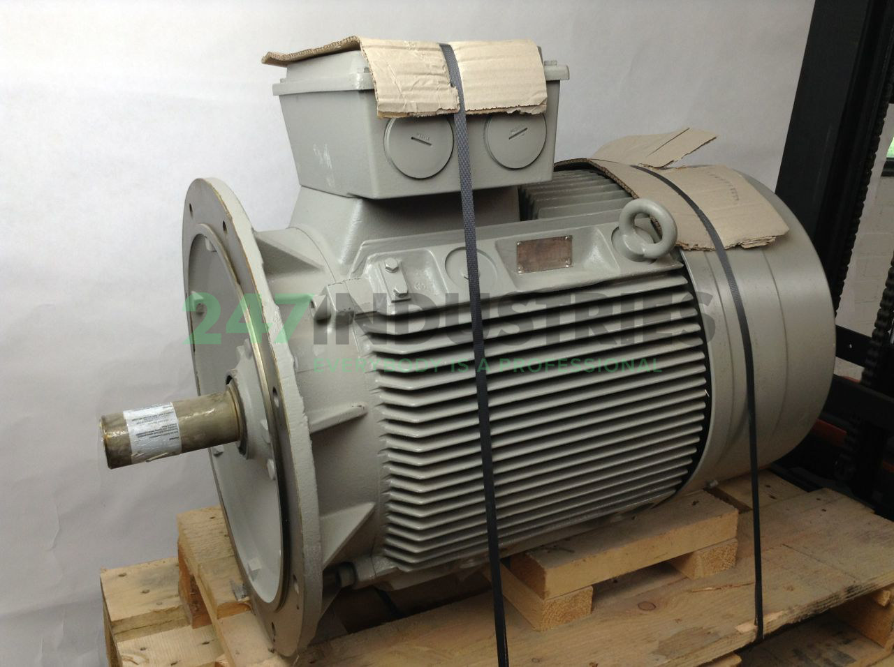 1LG4253-2AB61 Siemens