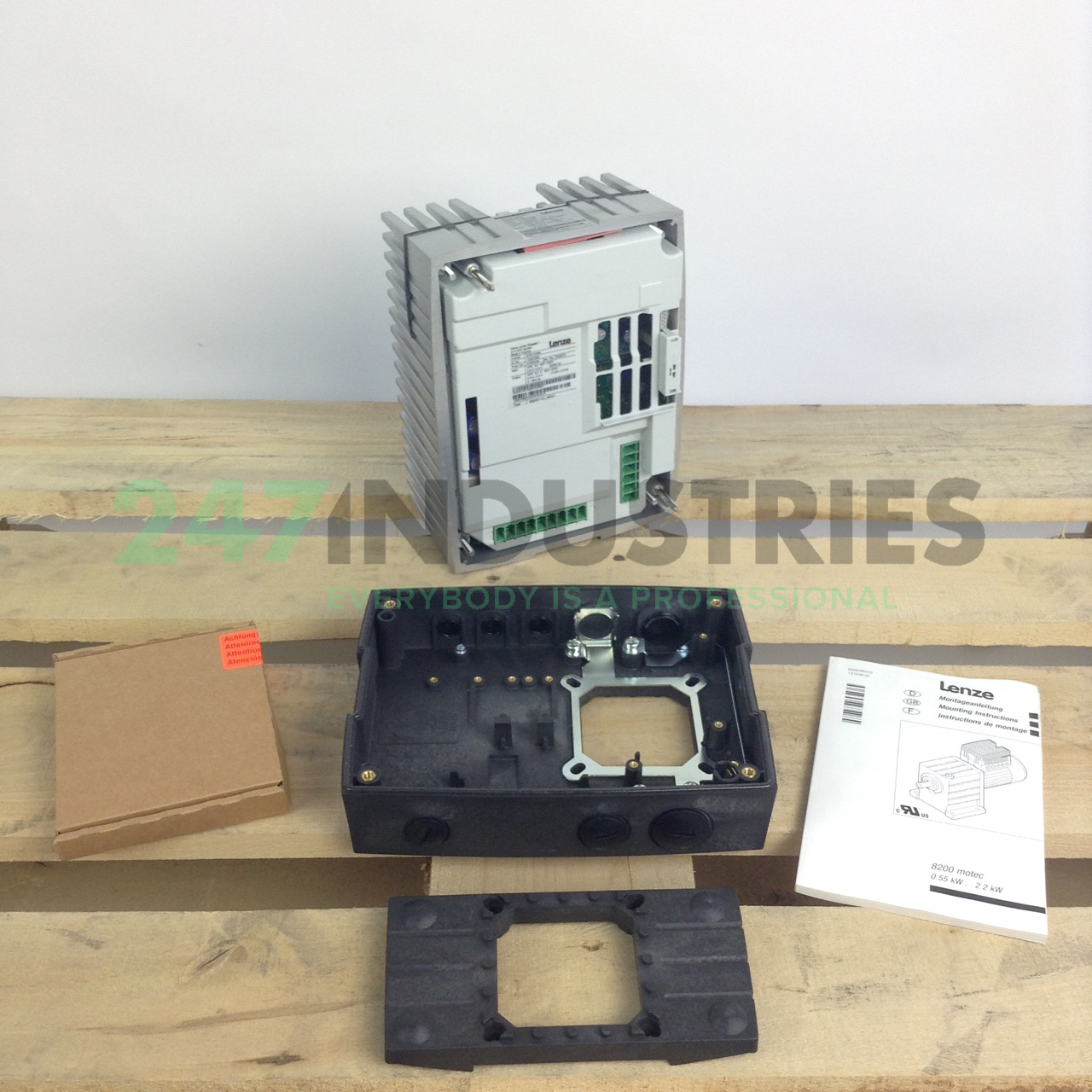 E82MV152_4B001 Lenze Image 5