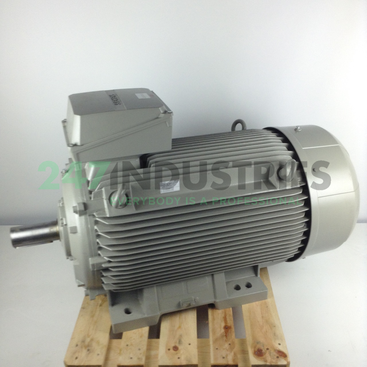 1LE1503-3AB53-4AB4-Z Siemens