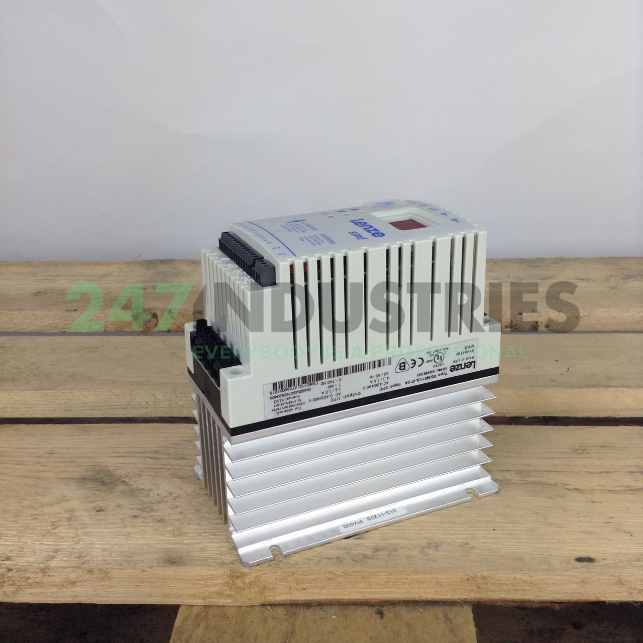 ESMD112L4TXA Lenze Image 4