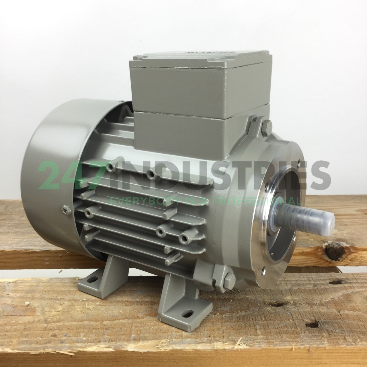 1LE1002-0CA62-2NA4 Siemens Image 3