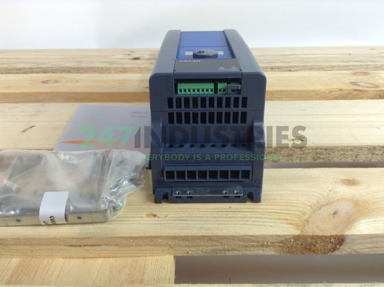 0010-3L-0009-4 Vacon Image 3