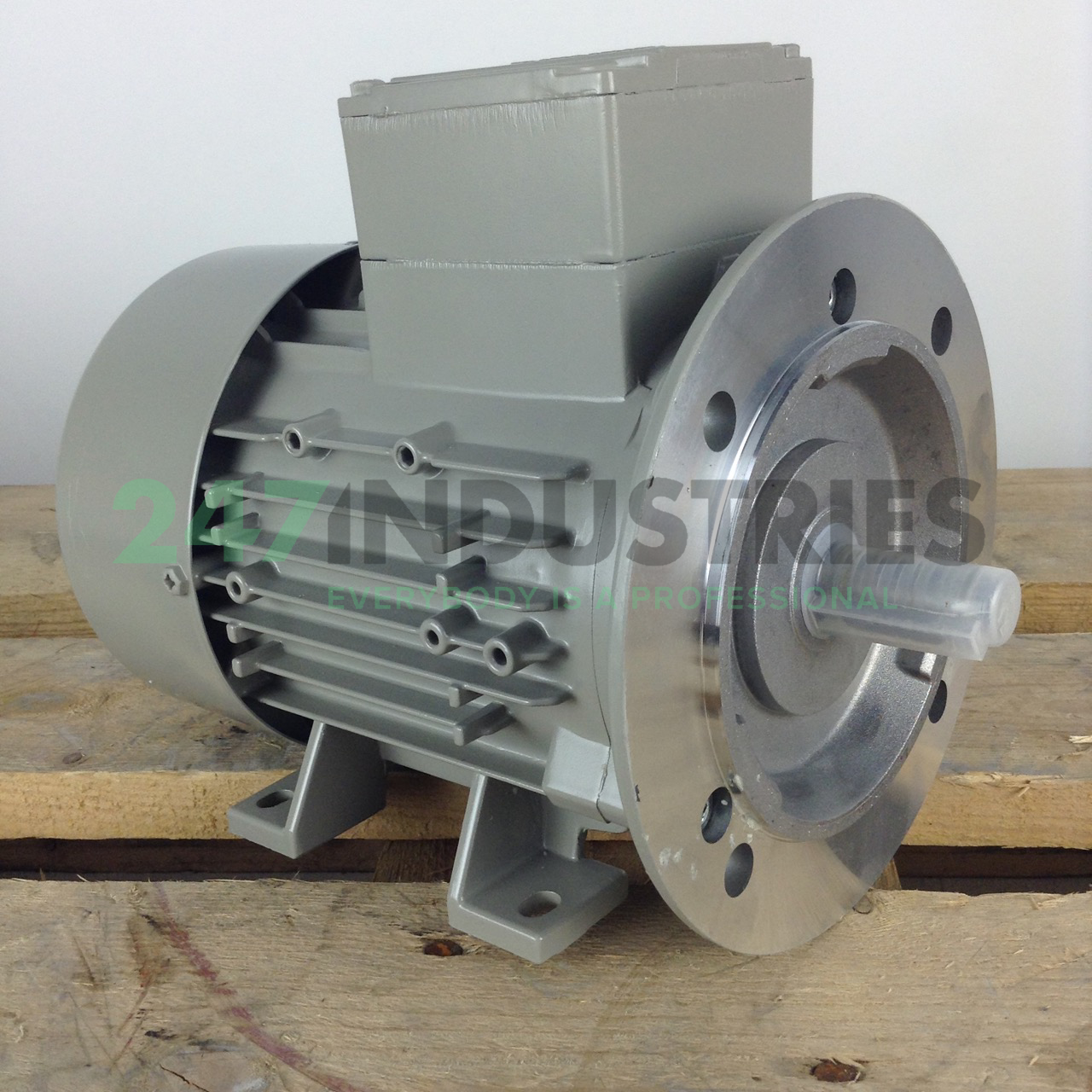 1LE1002-0CA32-2JA4 Siemens Image 3