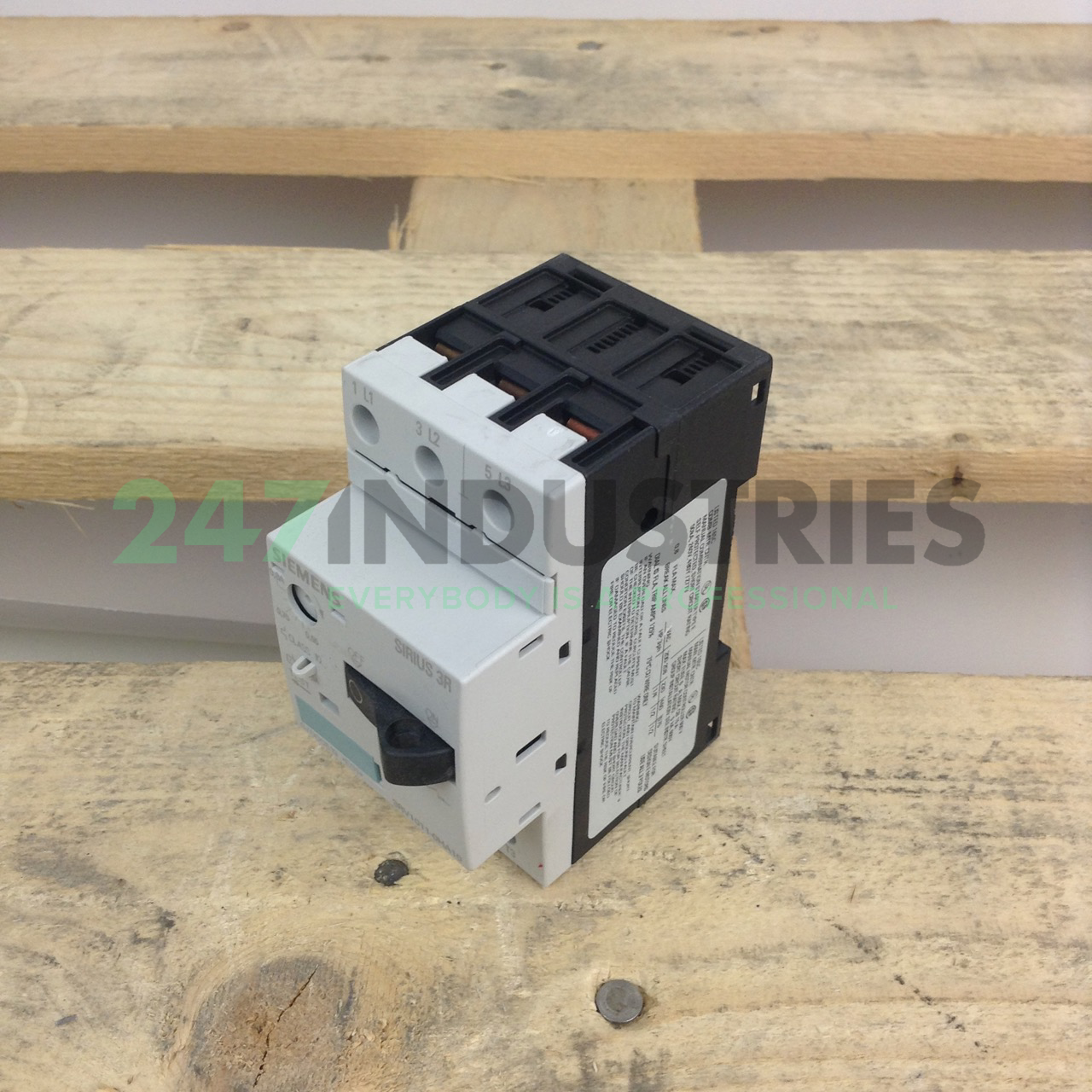 3RV1011-0HA10 Siemens