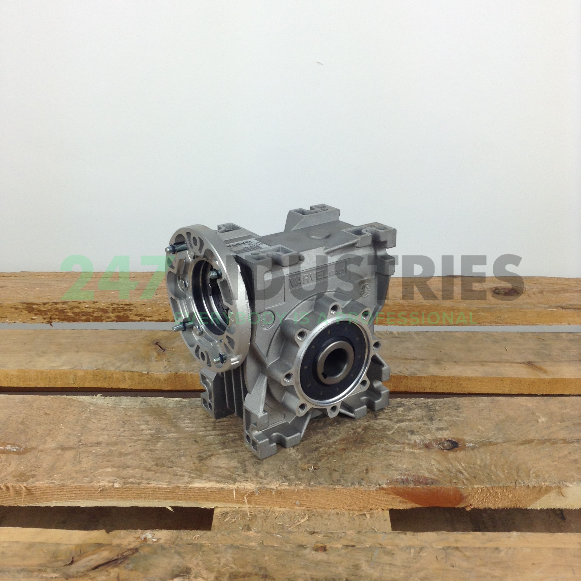 FRT060B3-80B14I70 Varvel