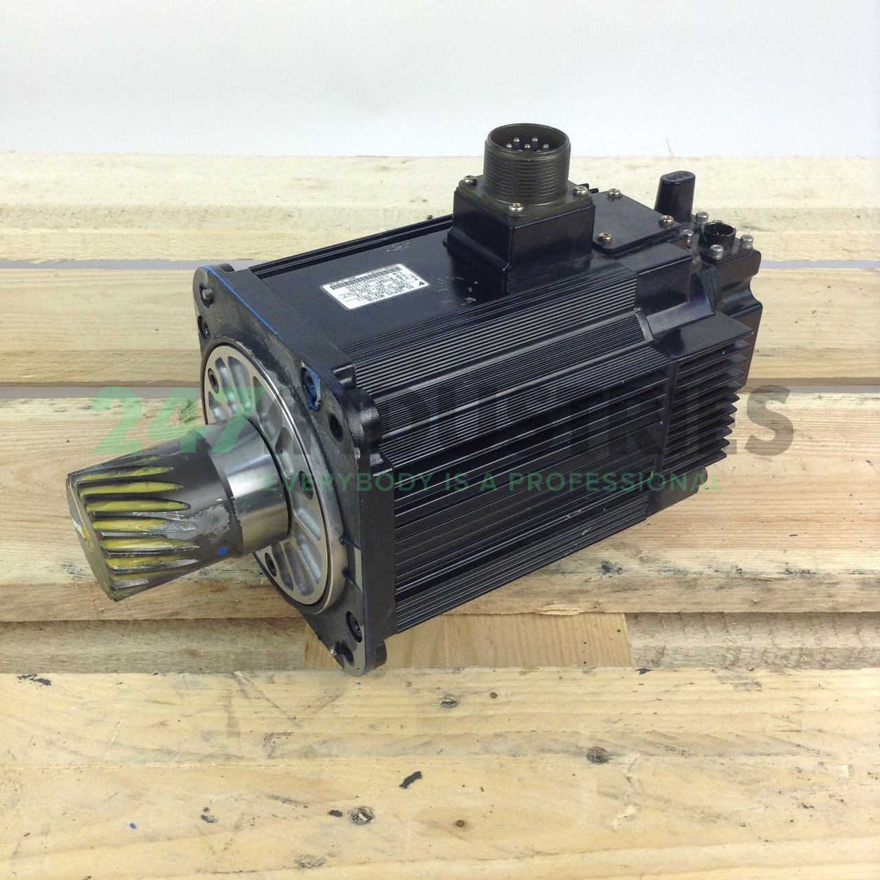 SGMRS-13A2A-YR11 Yaskawa