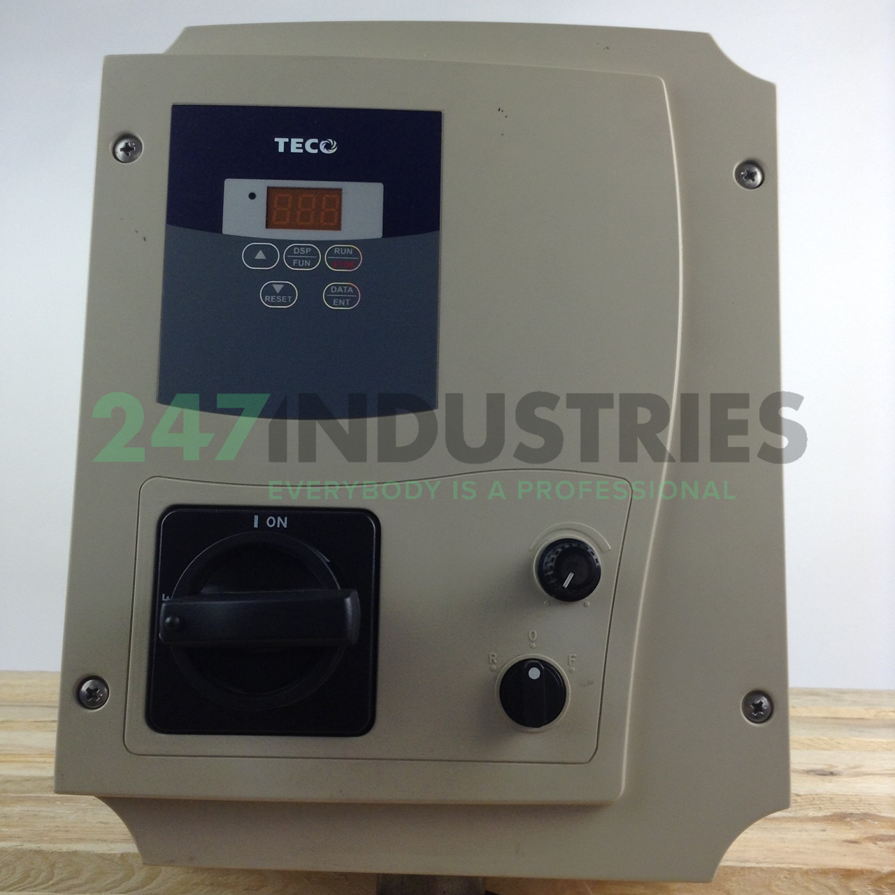 JNEV-202-H1FN4S Teco Image 4