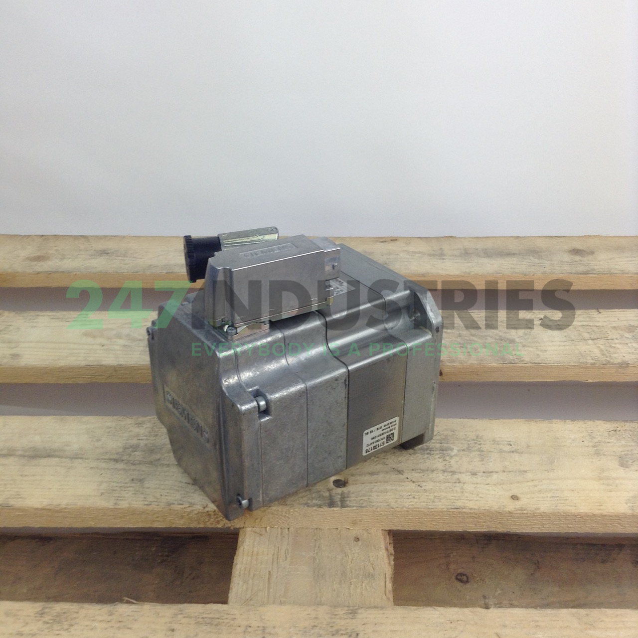 1FK7060-5AF71-1PA0 Siemens Image 3