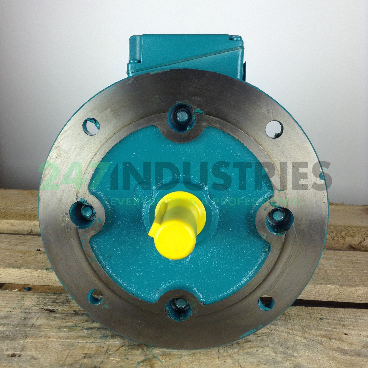 WU-DA100LR-D-B5 Brook Crompton Image 4