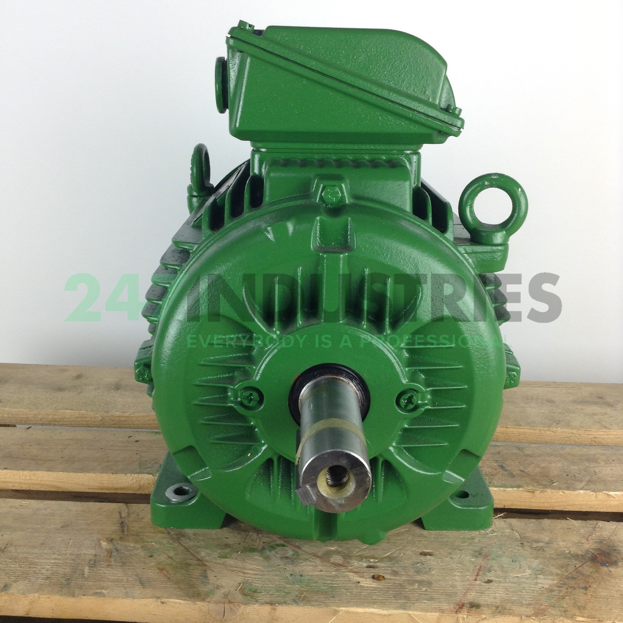 11K32CI31602B3 WEG Image 4