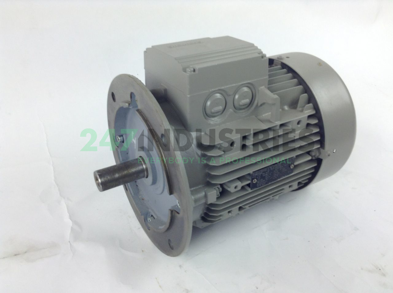 1LA7113-4AA61 Siemens