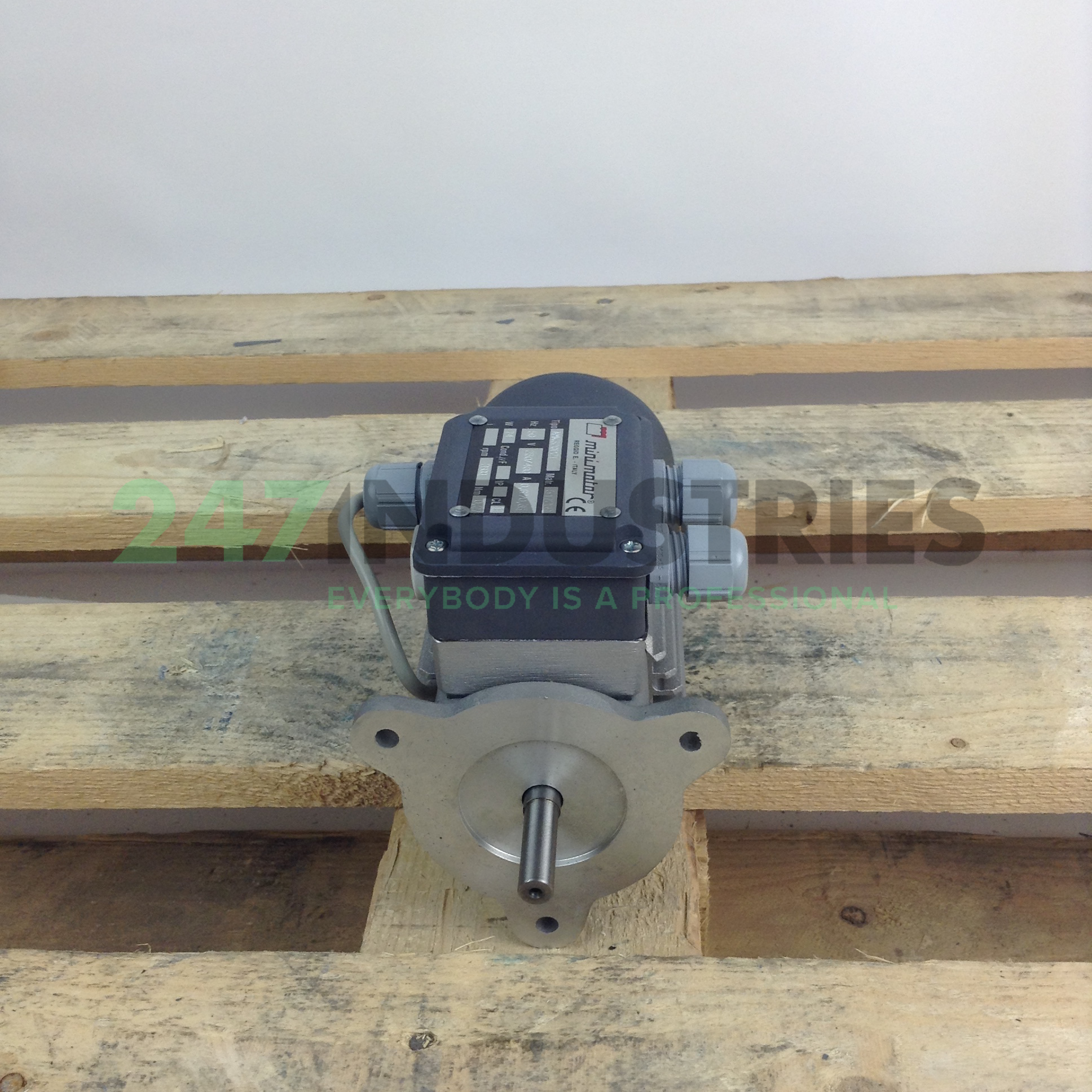 AMK320P2T Mini Motor Image 4