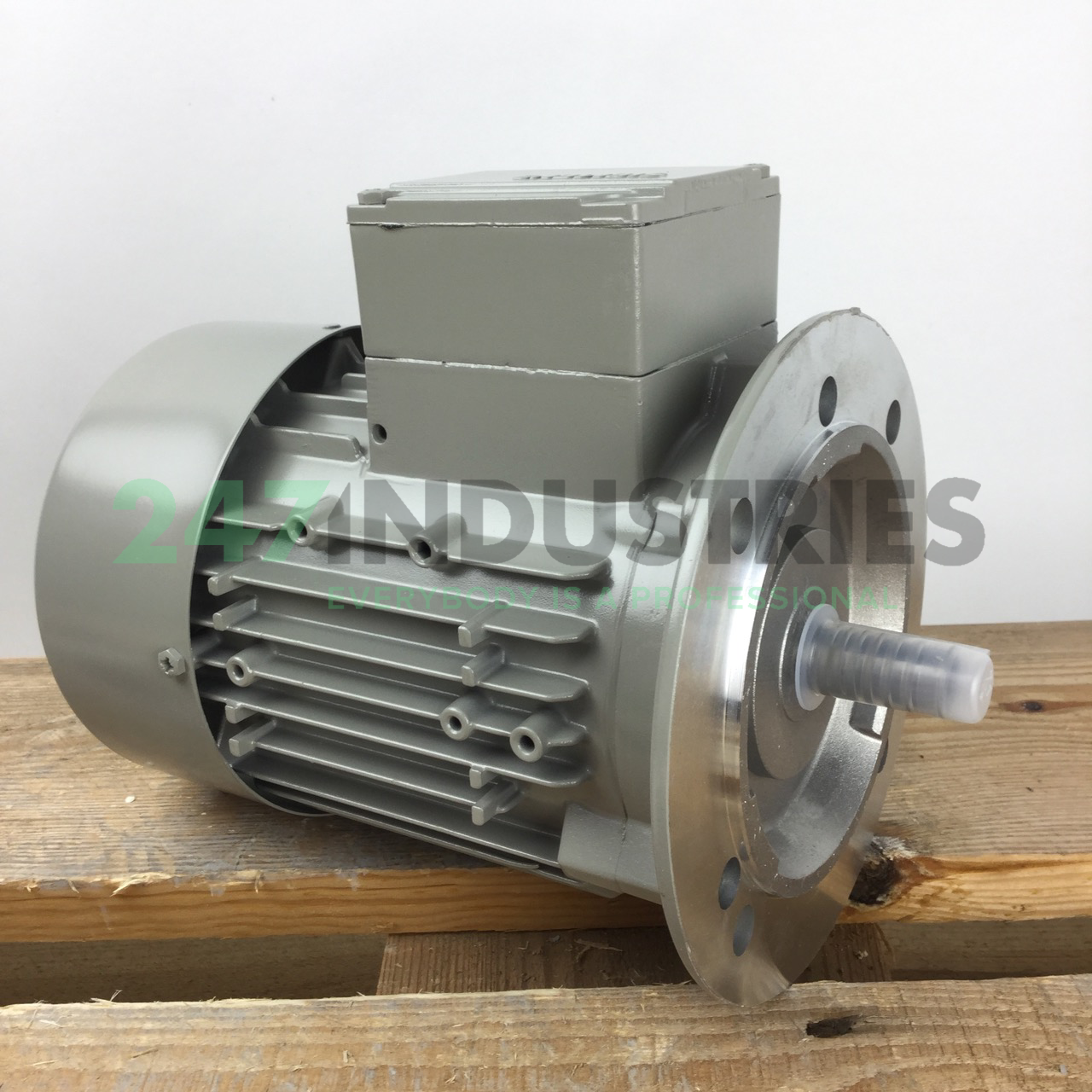 1LE1002-0CB62-2FA4 Siemens Image 3