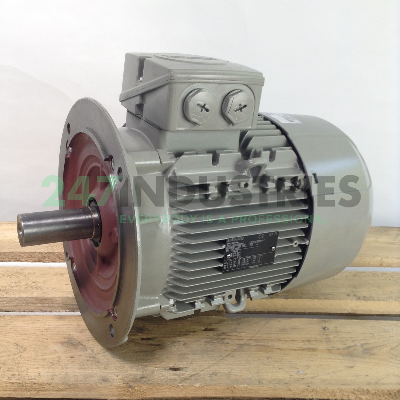 1LE1002-1CB03-4FA0 Siemens
