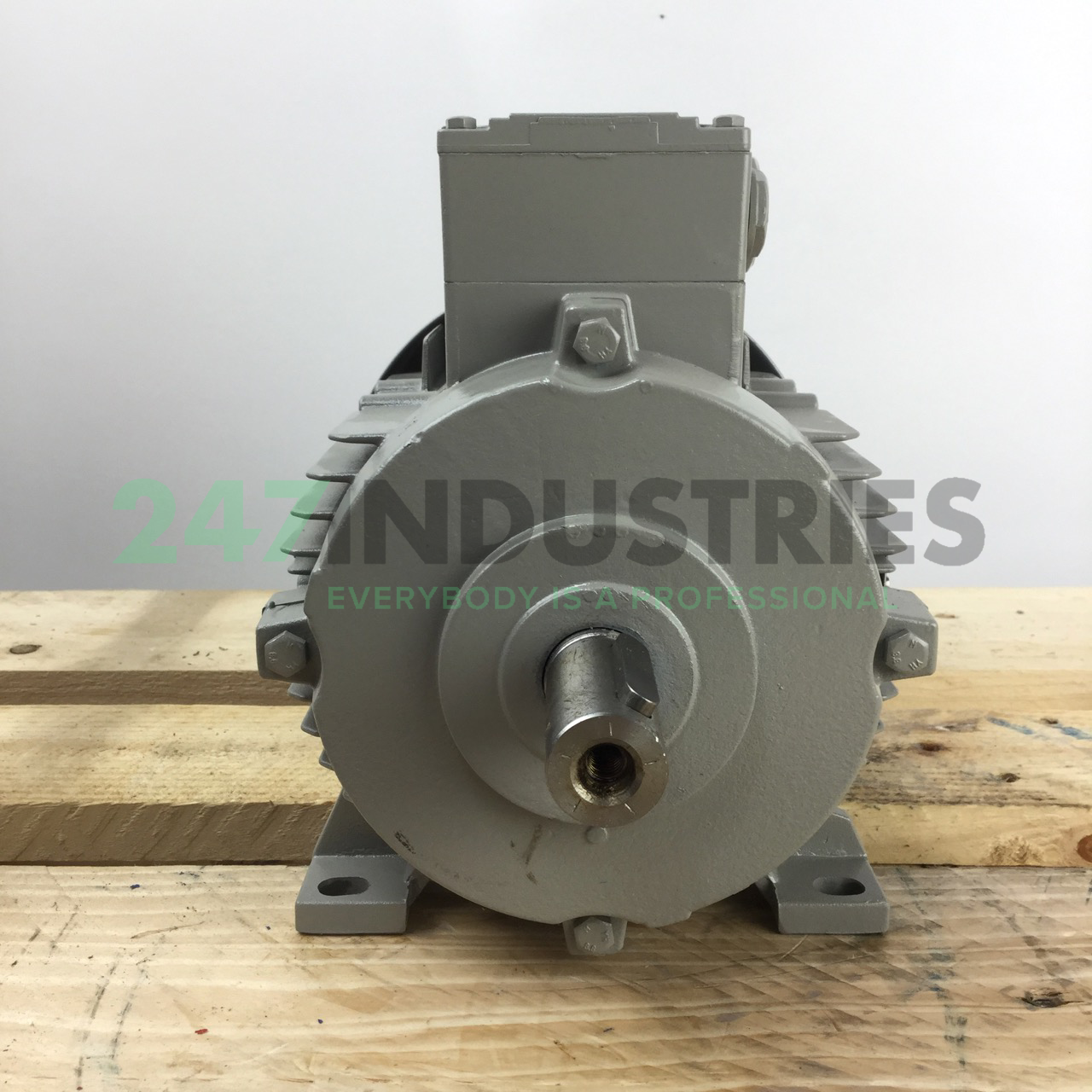 1LA7090-8AB10 Siemens Image 4