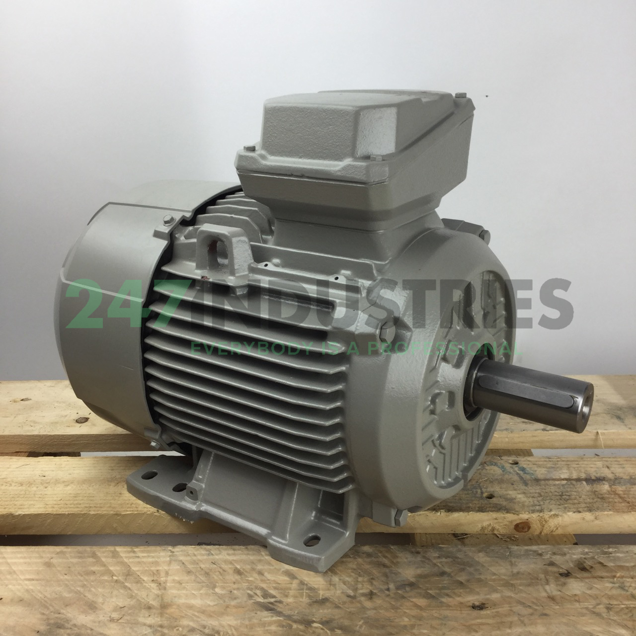 1LE1501-1CA14-0AA4 Siemens Image 3