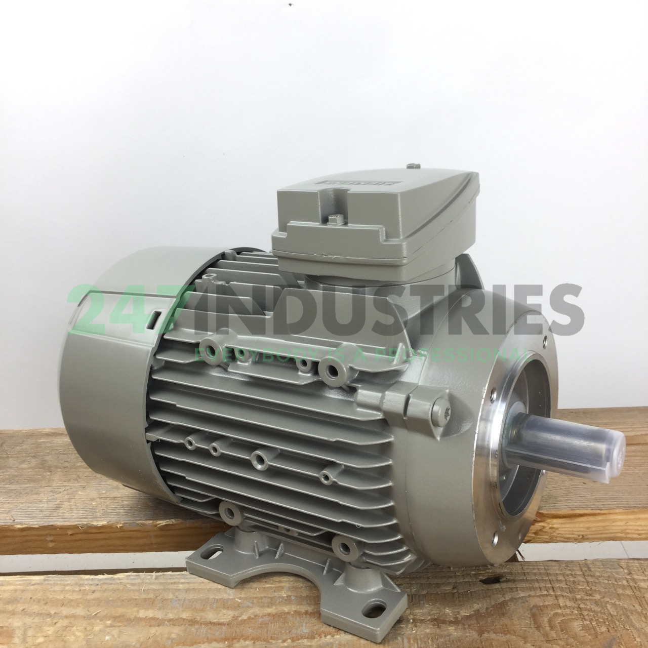 1LE1002-0DB22-2NA4-Z Siemens Image 3