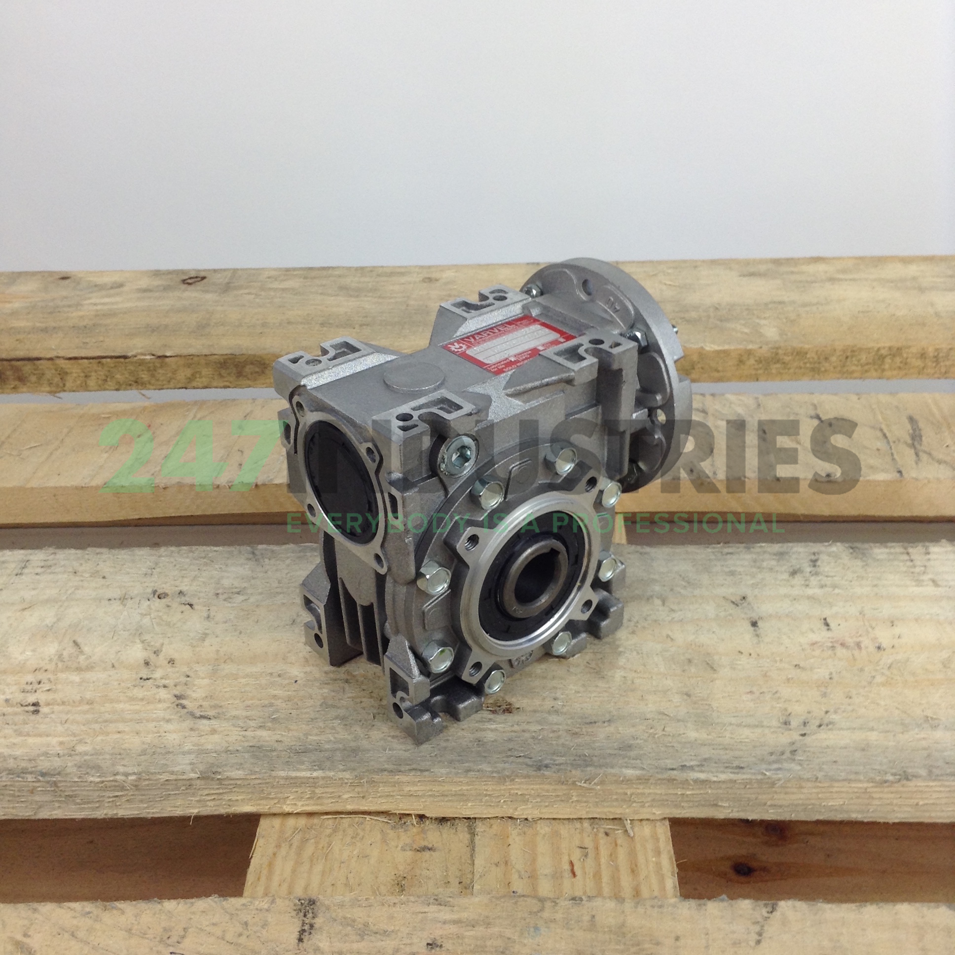 SRT040491119/B3-63B14 Varvel Image 3