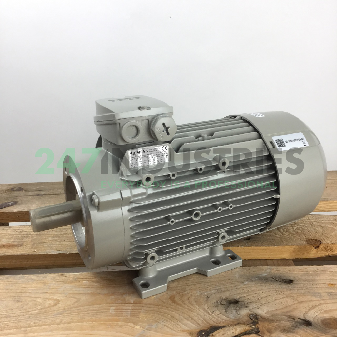 1LE1001-0EA62-2NA4-Z Siemens