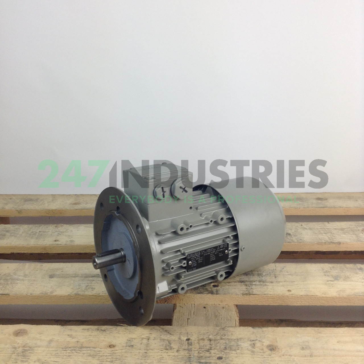 1LA9083-4KA11 Siemens