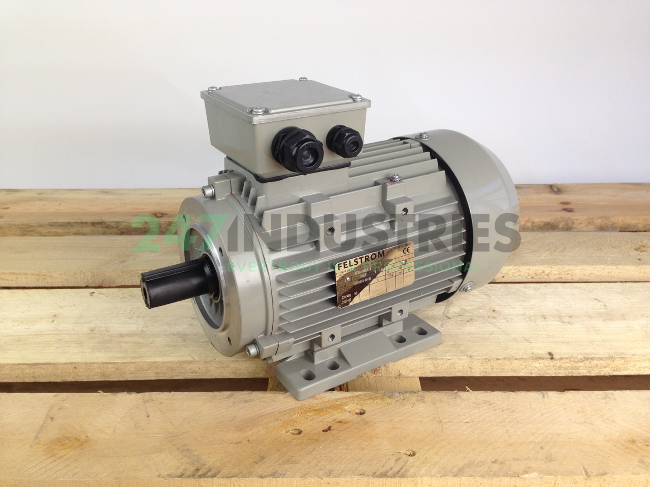 3F3A-90SA-4B34 Felstrom Image 2