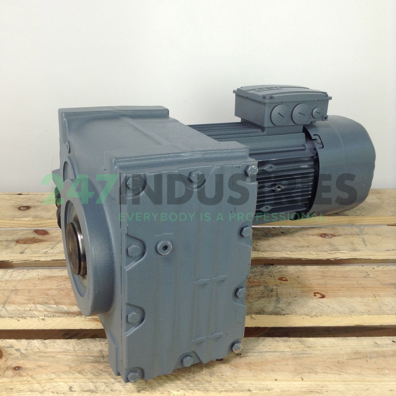 FA77/GDRS100L4BE5 SEW-EURODRIVE