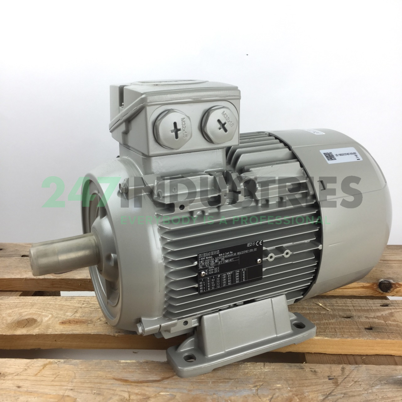 1LE1001-1BA63-4AA4 Siemens