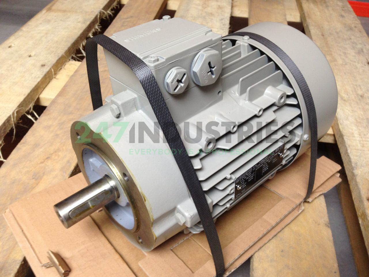 1LA9090-4KA12 Siemens