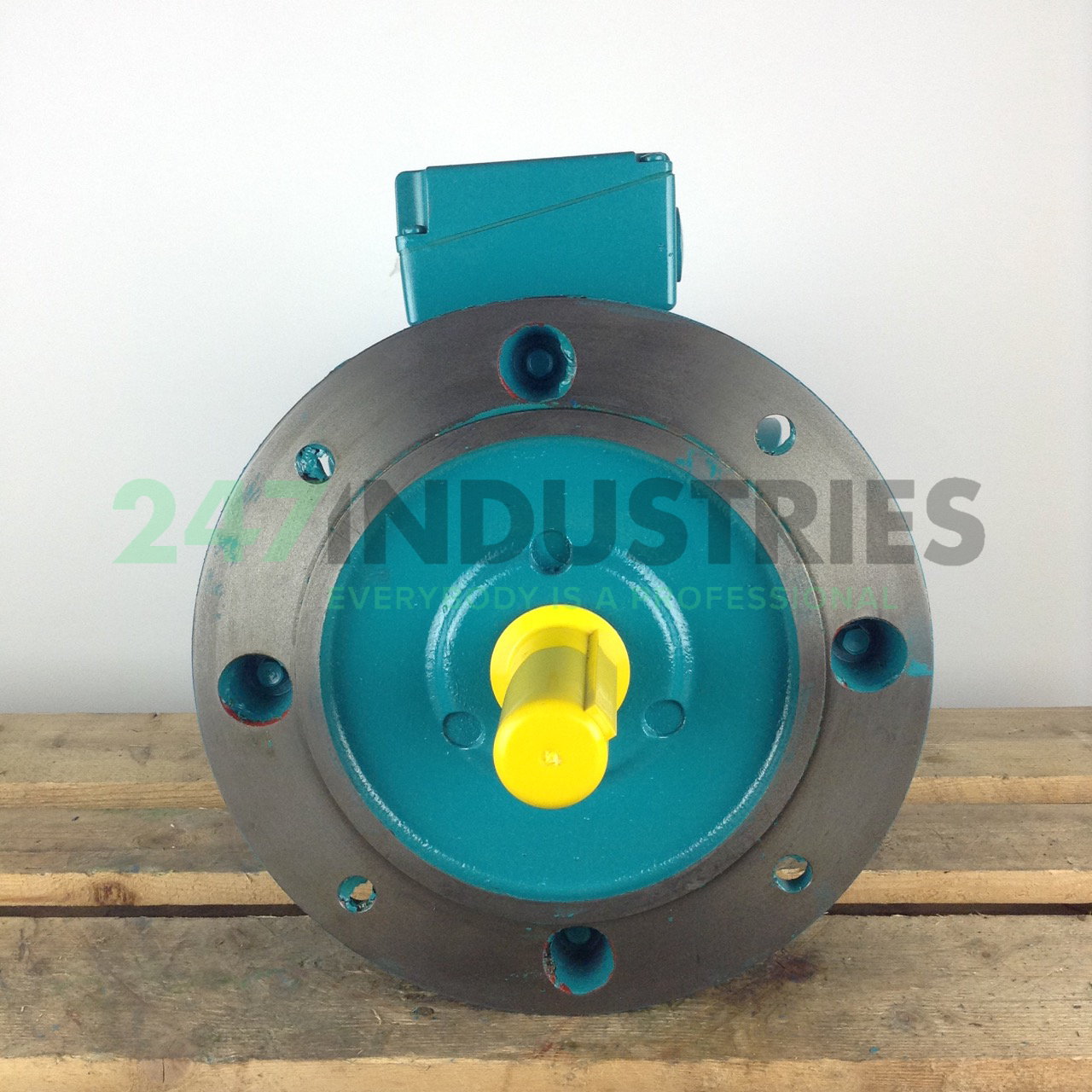 WU-DA160LR-D-B3 Brook Crompton Image 4