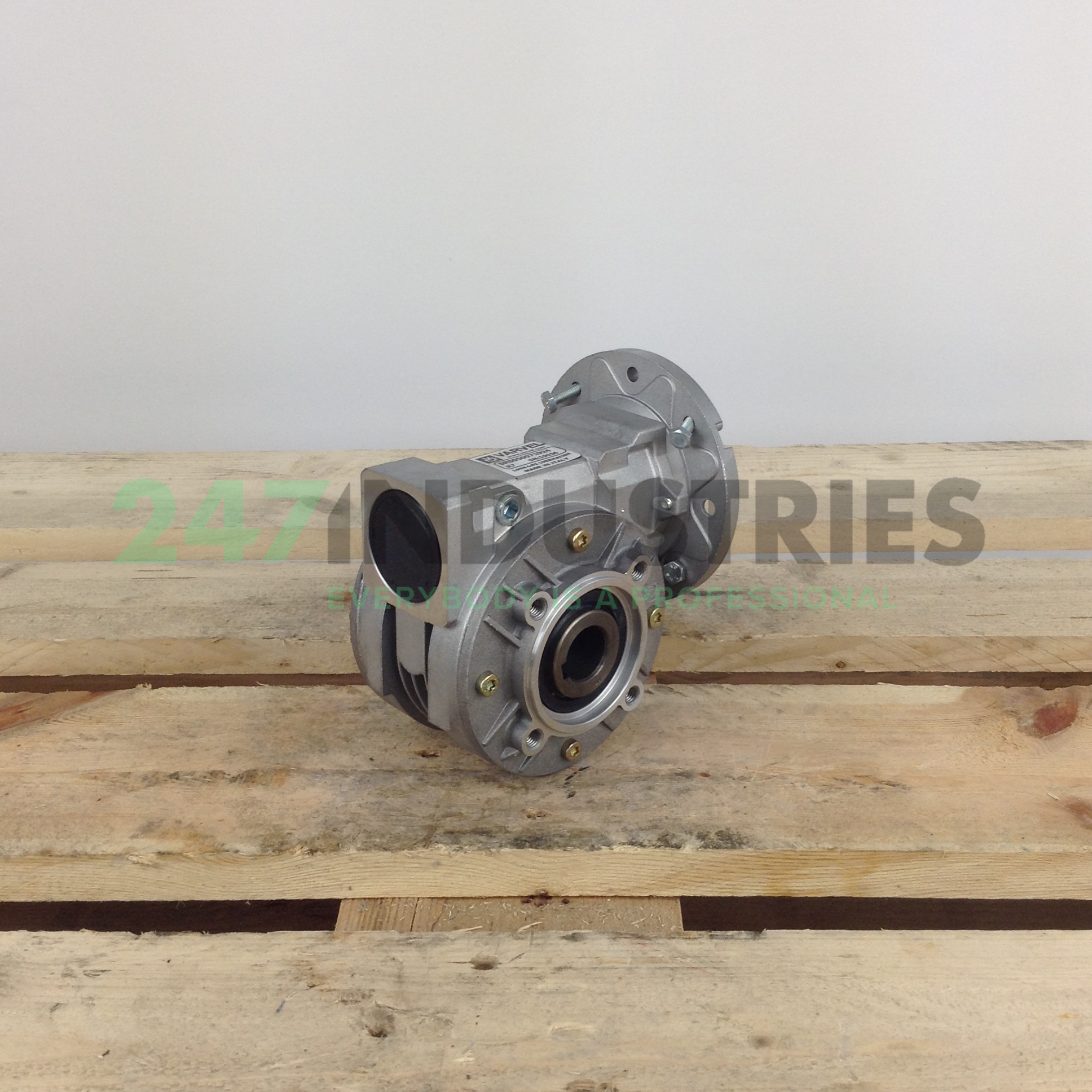 SRS050071924-80B14 Varvel Image 3