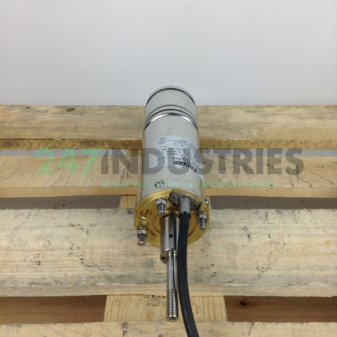 61566580 Faivre Image 4