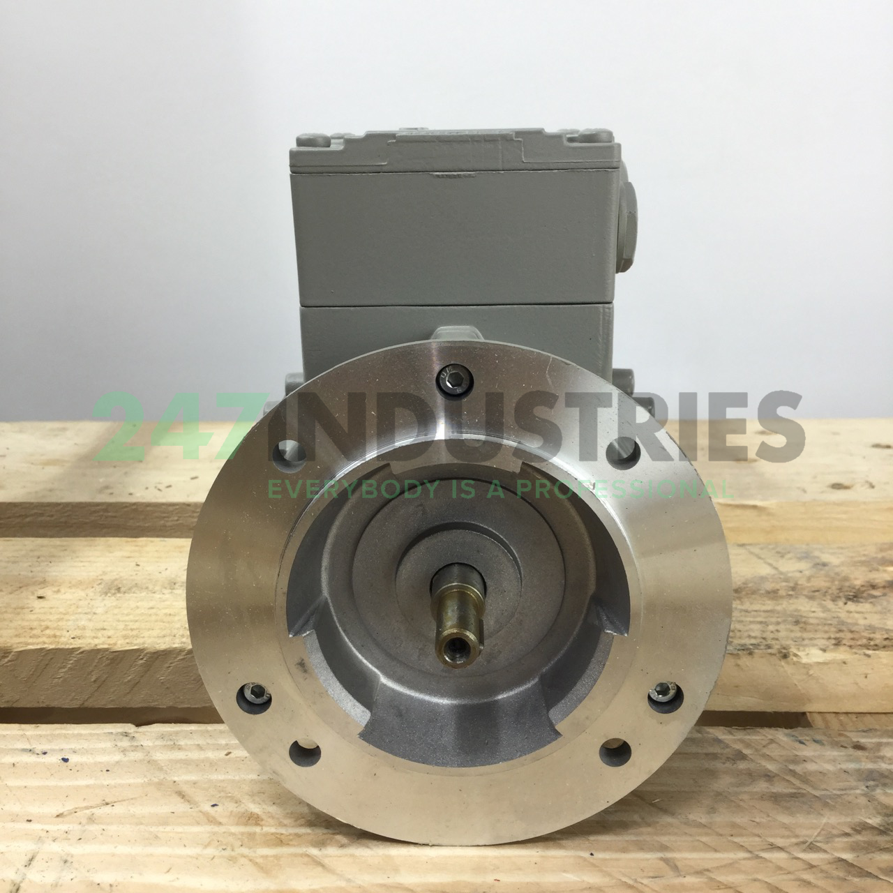 1LA7053-4AB11 Siemens Image 4