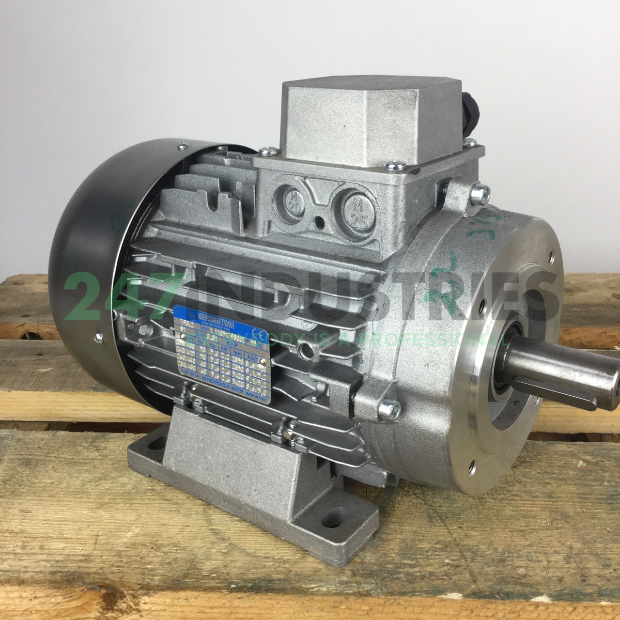 T90L2-B14 Neri Motori Image 3