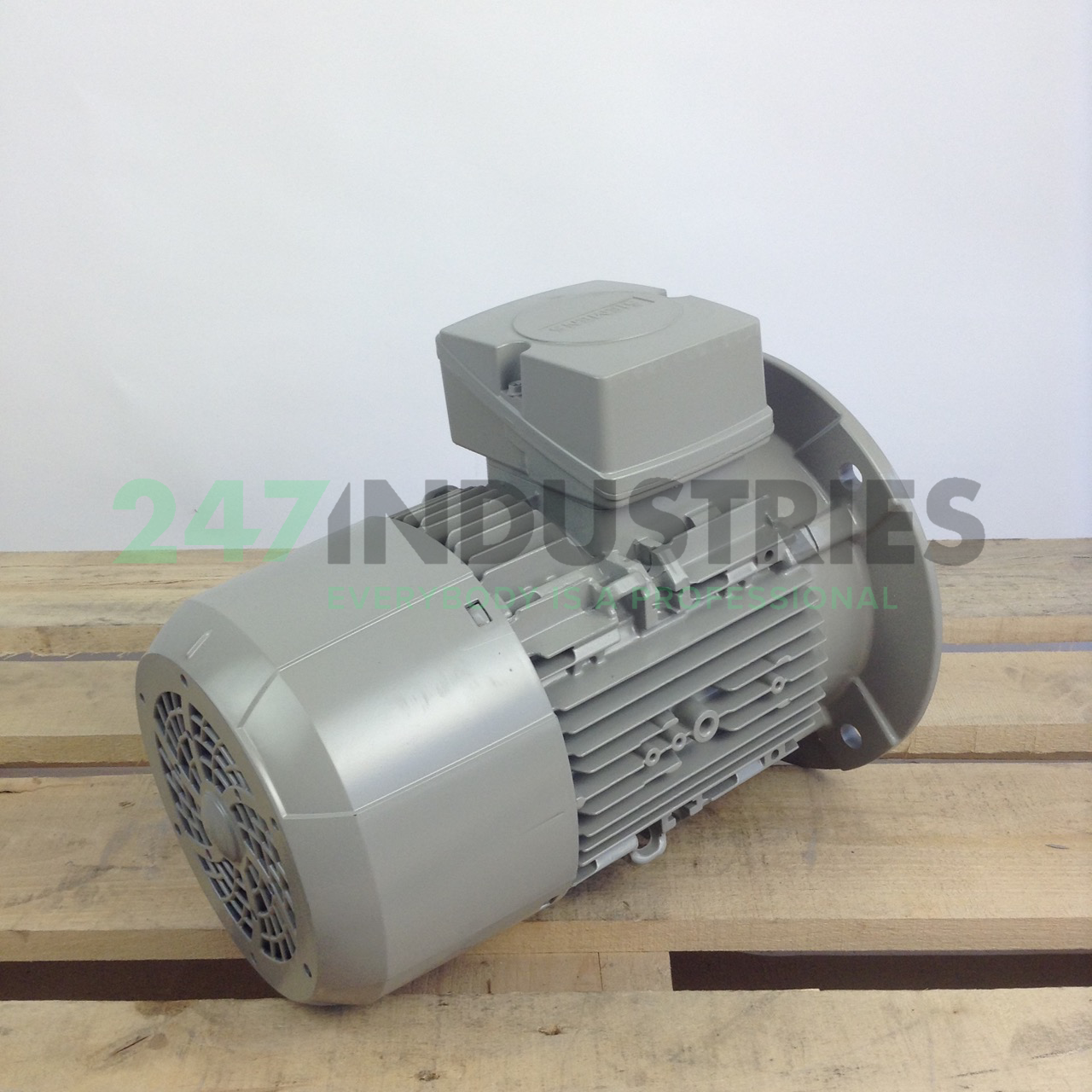1LE1001-1AB53-4FA4 Siemens Image 3