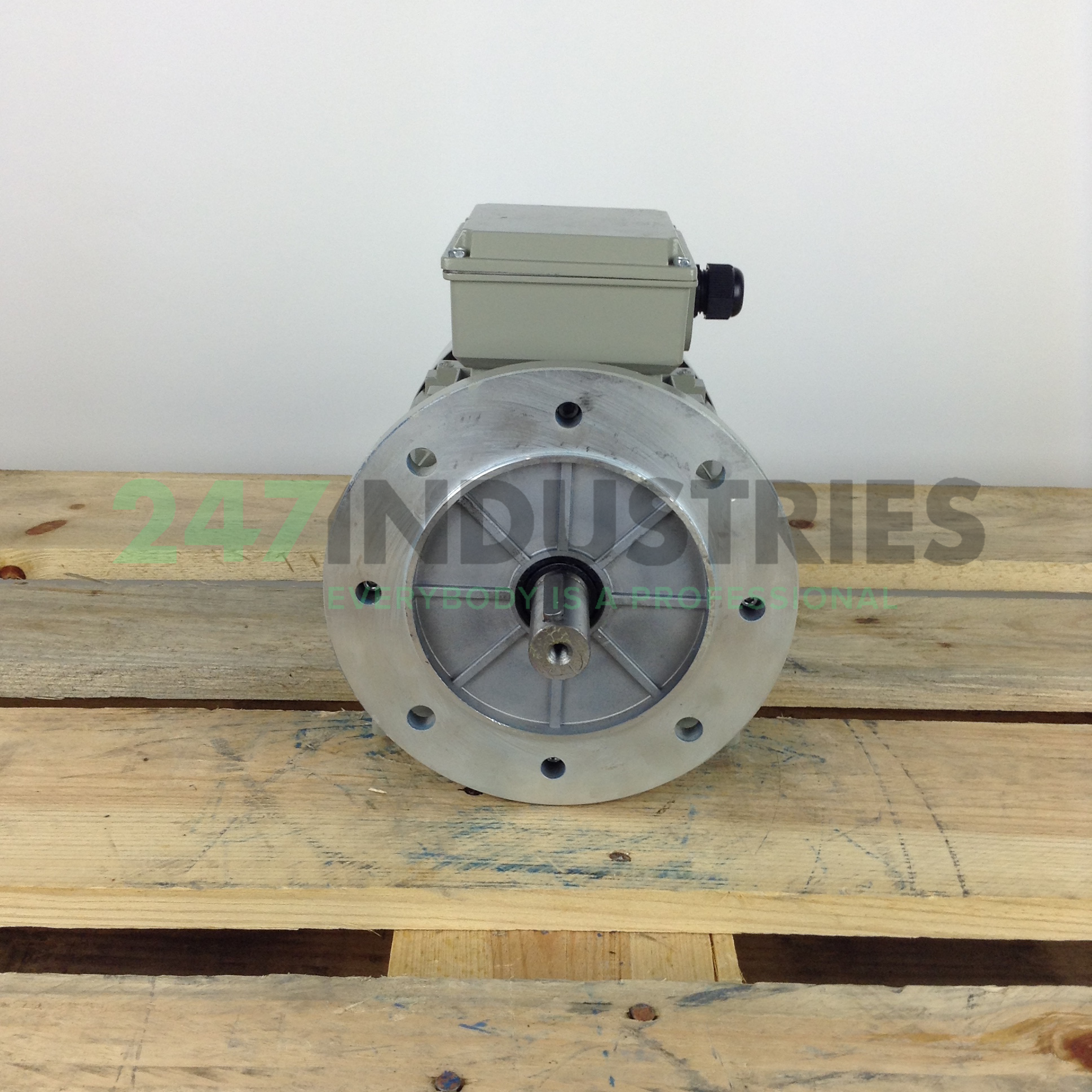 ME90S-4B35 Gibbons Image 4