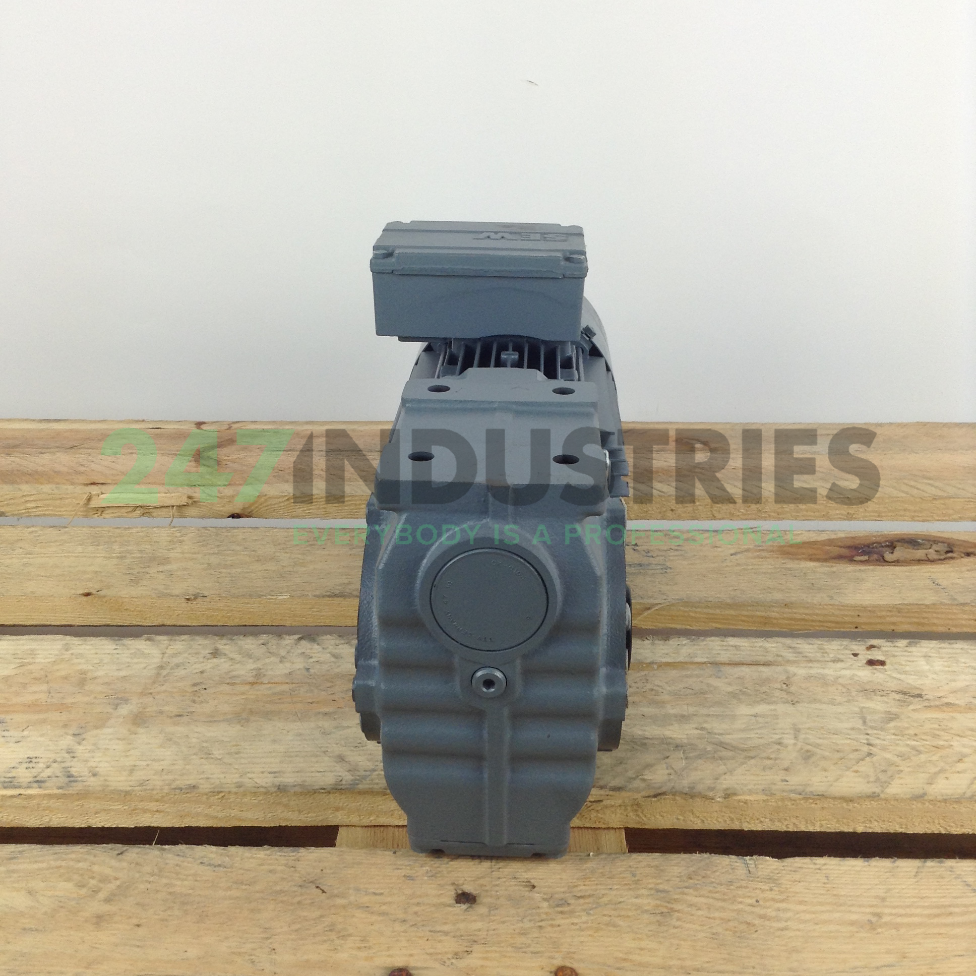 SA47DT80K4/BMG/TH SEW-EURODRIVE Image 4