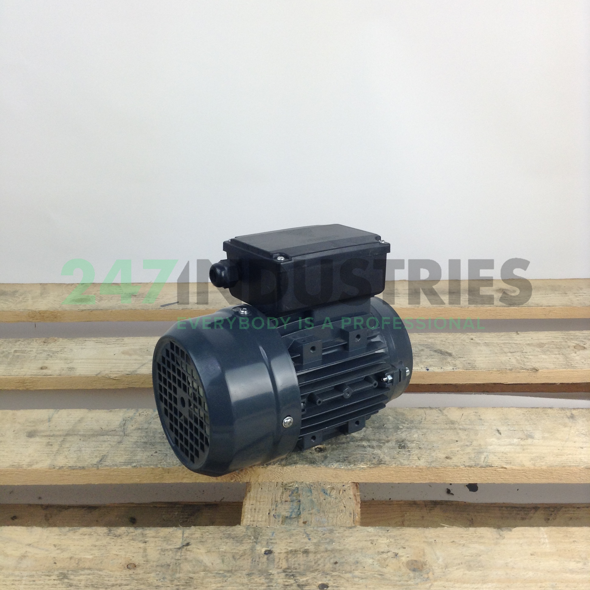 SP3MY71B-4-B14 SPZ Motori Elettrici Image 3