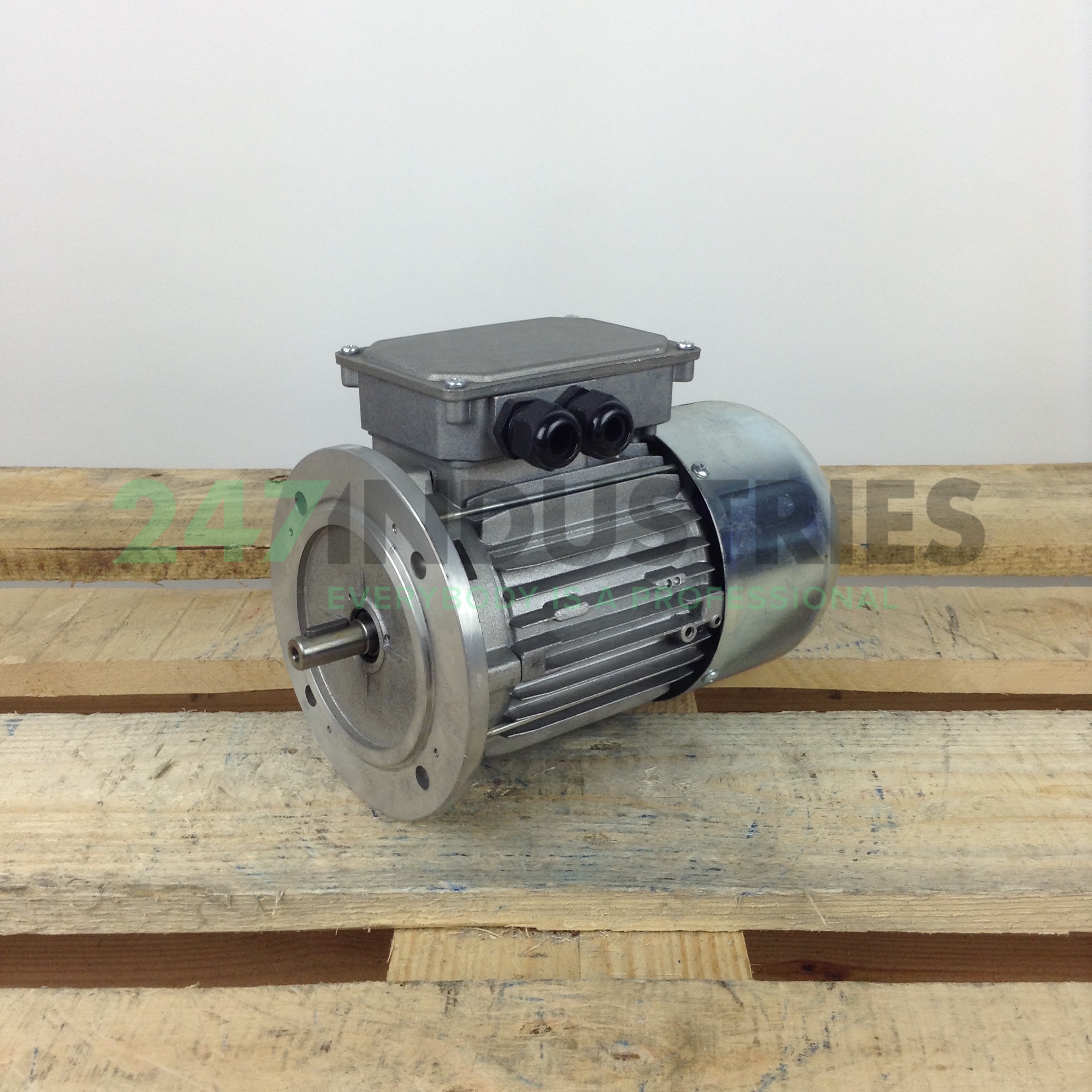 MA71B4B5 Carpanelli Image 1