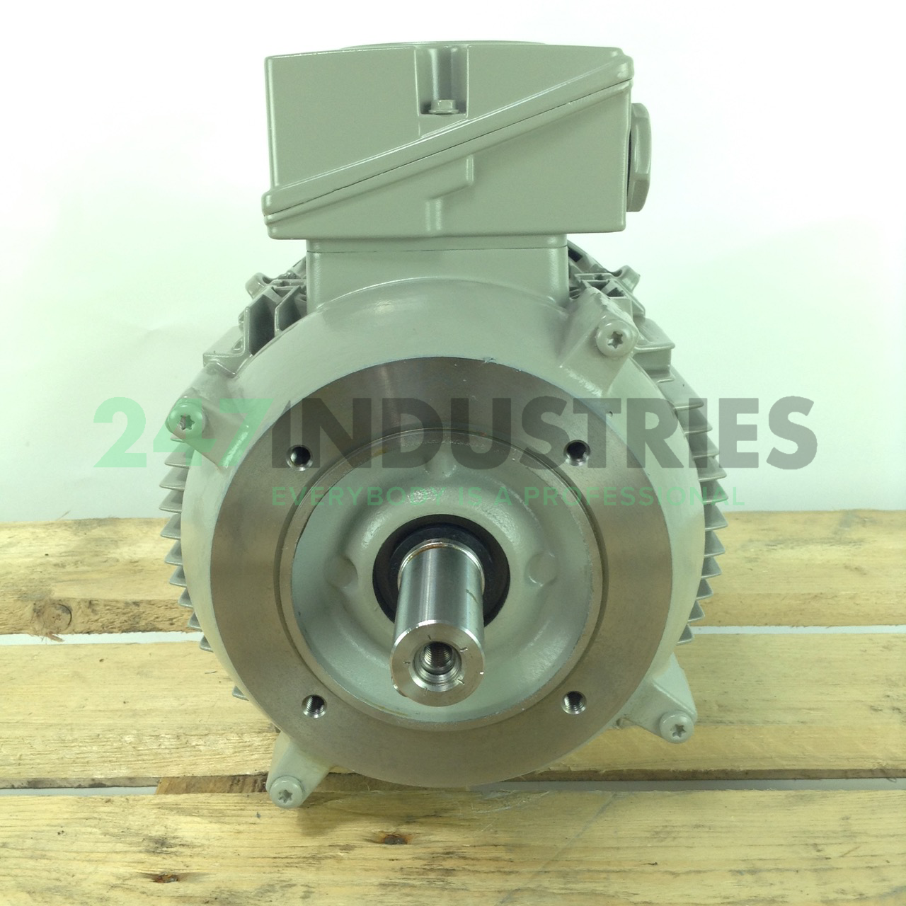 1LE1002-1BA22-2KA4 Siemens Image 3