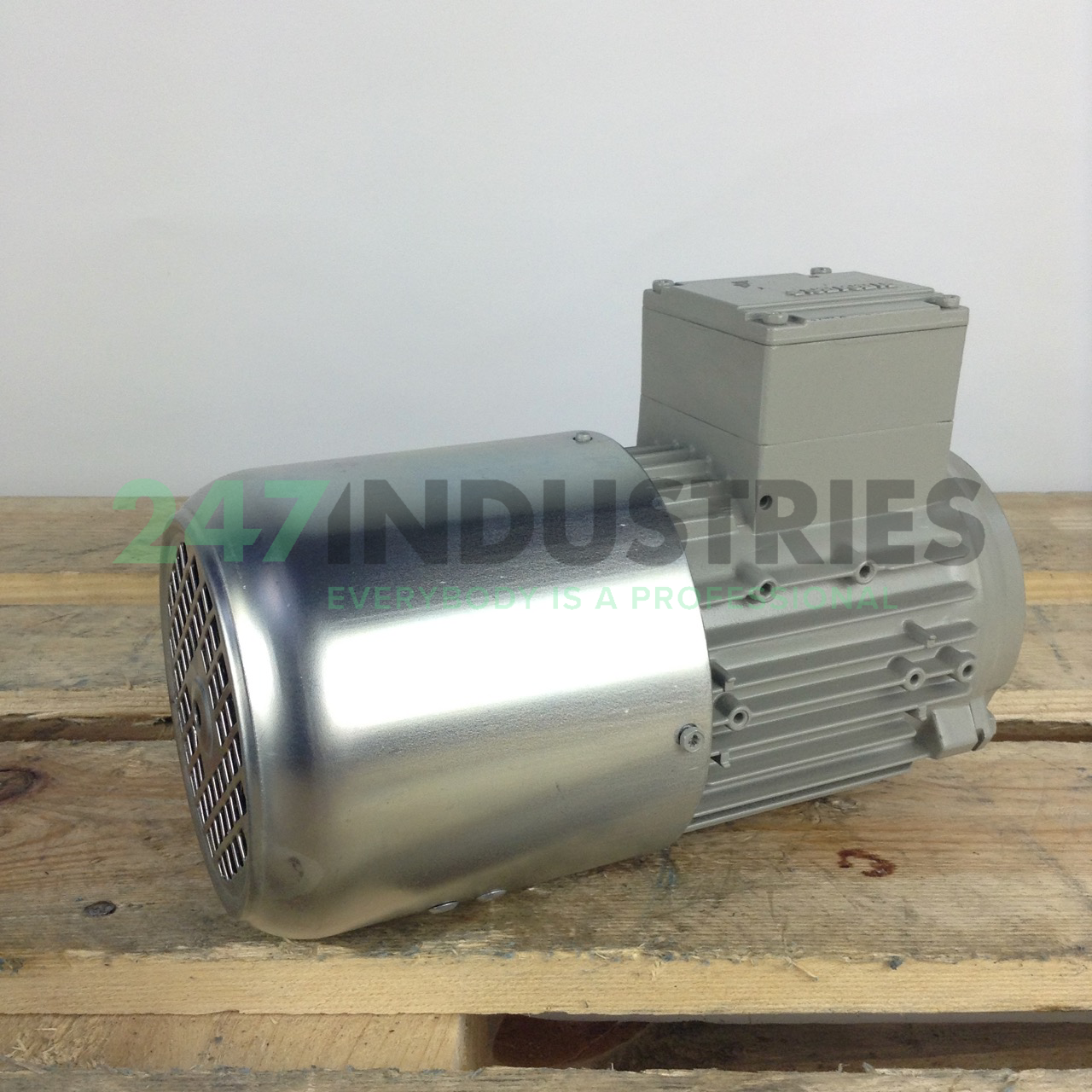 1LA7073-6AA12 Siemens Image 4