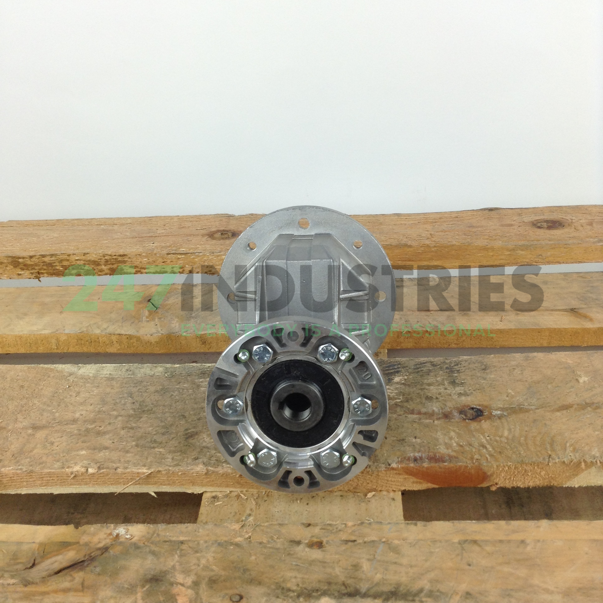 SXA080631924 Varvel Image 5