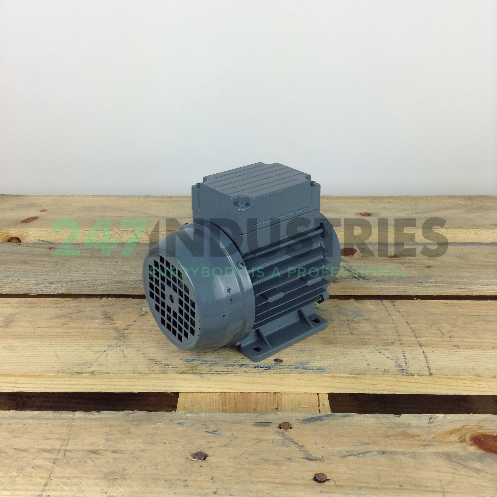 63/2B34 EMG Elettromeccanica Image 3