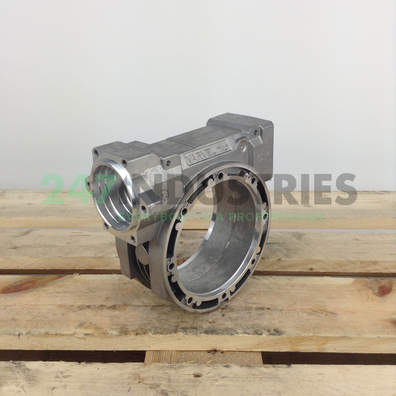 FRS085-HOUSING Varvel Image 2