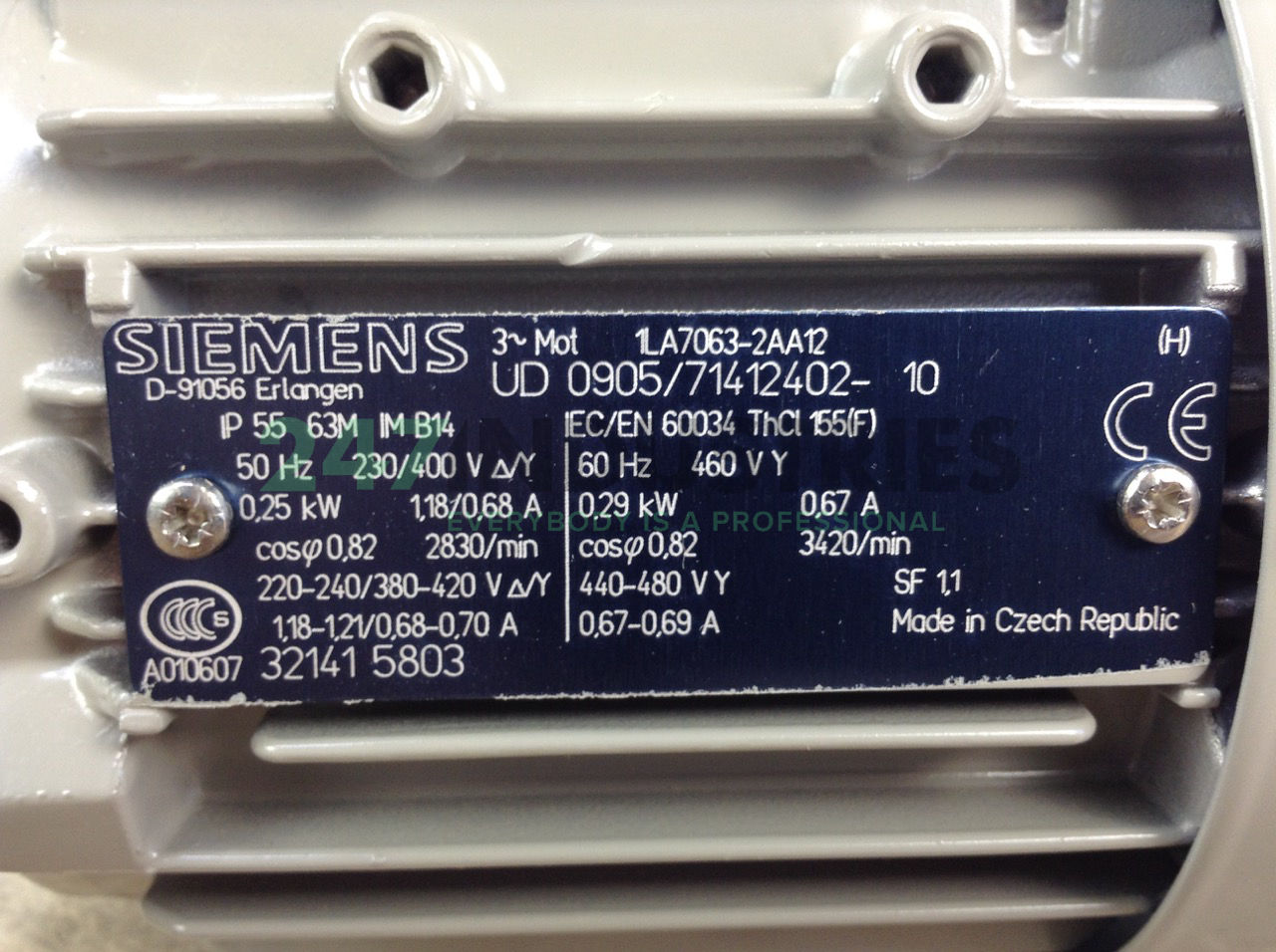 1LA7063-2AA12 Siemens Image 2