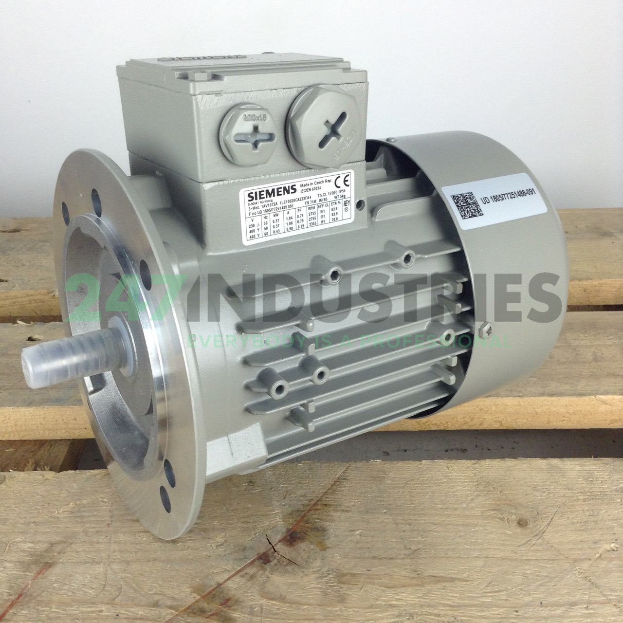 1LE1002-0CA22-2FA4 Siemens