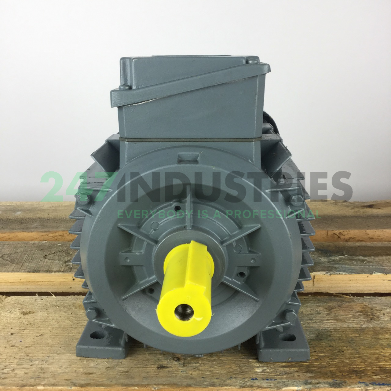 QS100L4B-40H-B3 Almo Image 4