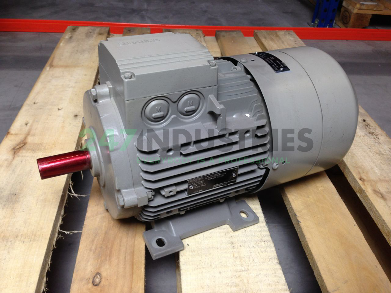 1LA7113-6AA90-Z Siemens