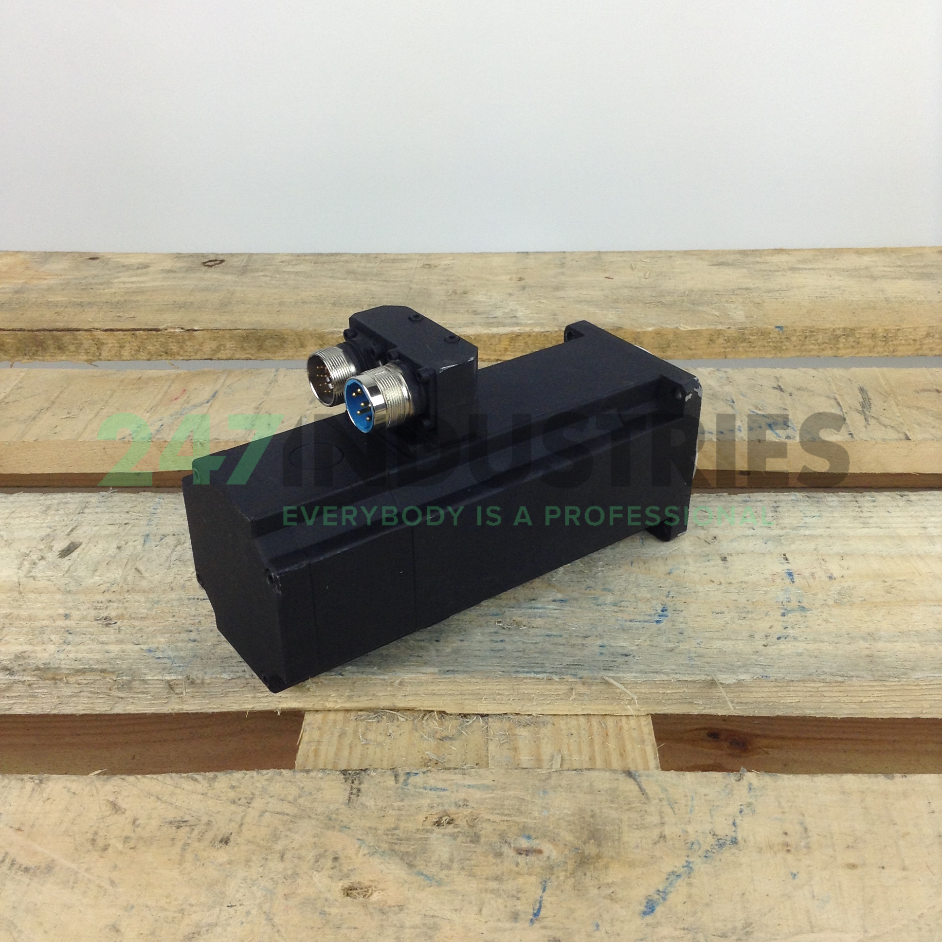 SMBA8230038142ID64 Parker Image 3